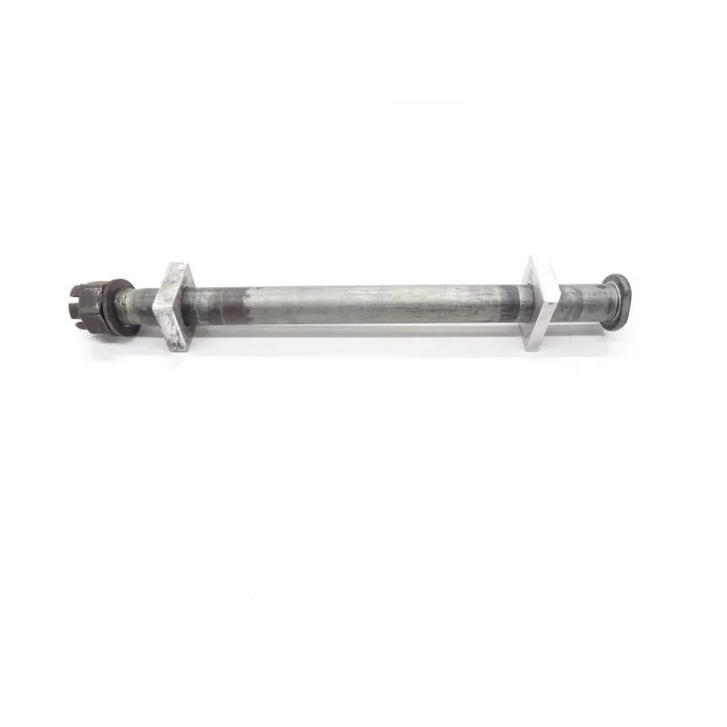 Axe de roue arriere KAWASAKI Z 1000 2003-2006