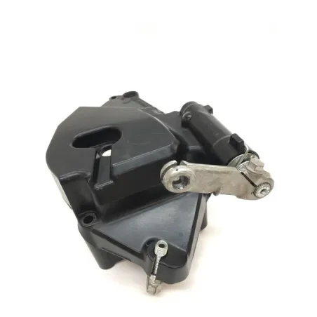 Carter pignon de sortie de boite SUZUKI GSR 600 2006-2010