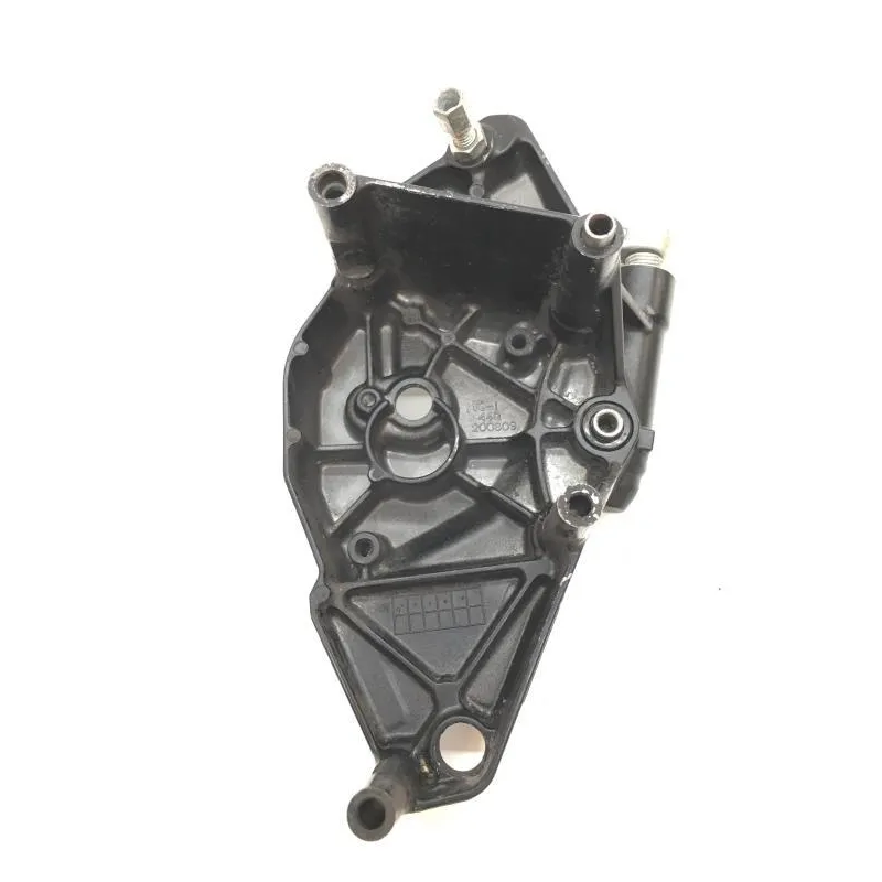 Carter pignon de sortie de boite SUZUKI GSR 600 2006-2010