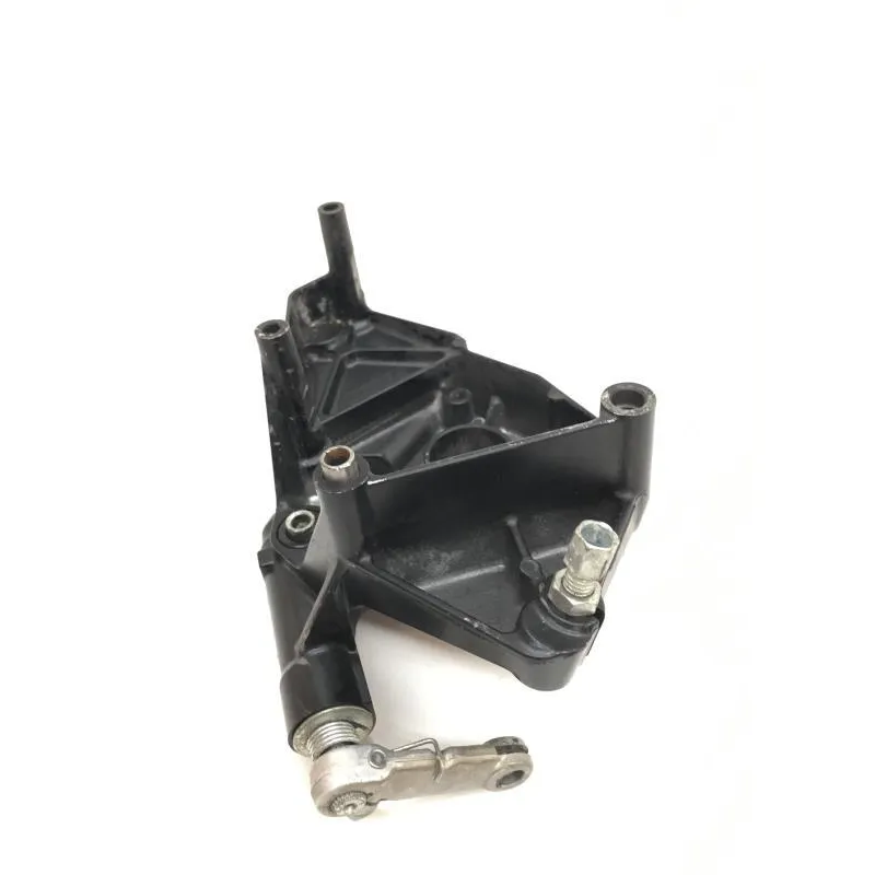Carter pignon de sortie de boite SUZUKI GSR 600 2006-2010