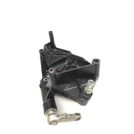 Carter pignon de sortie de boite SUZUKI GSR 600 2006-2010
