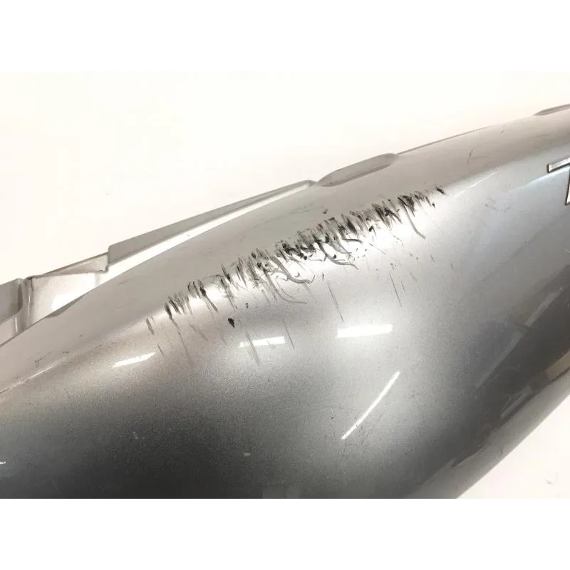Cache carenage coque arriere gauche YAMAHA XP 500 2001-2003 TMAX
