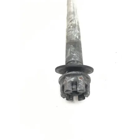 Axe de roue arriere YAMAHA TDR 125 1997-2003