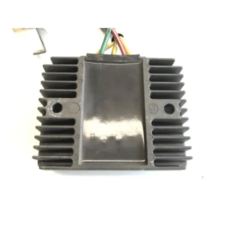 Regulateur charge batterie PIAGGIO MP3 300 2011-2014 LT IE SPORT