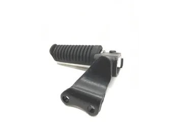 Platine et repose pieds arriere gauche MBK YPR 125 2006-2009 SKYCRUISER