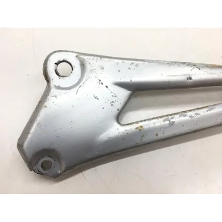 Platine et repose pieds arriere gauche YAMAHA YBR 125 2007-2009