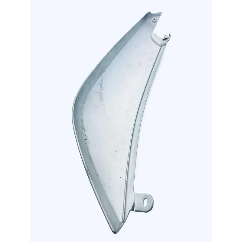 Cache carenage coque arriere gauche BMW F 800 ST 2006-2012