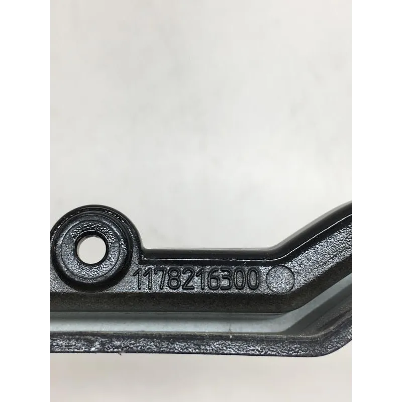 Entourage compteur PEUGEOT METROPOLIS 400 2017-2020