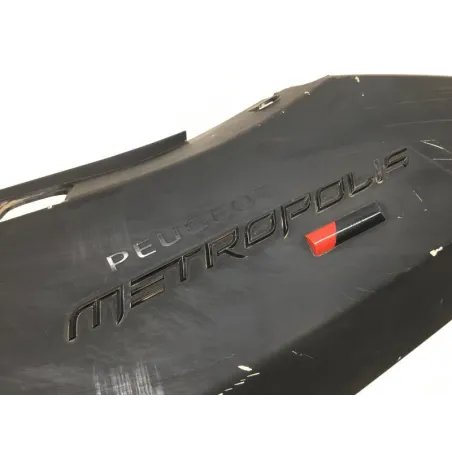 Cache carenage coque arriere gauche PEUGEOT METROPOLIS 400 2017-2020