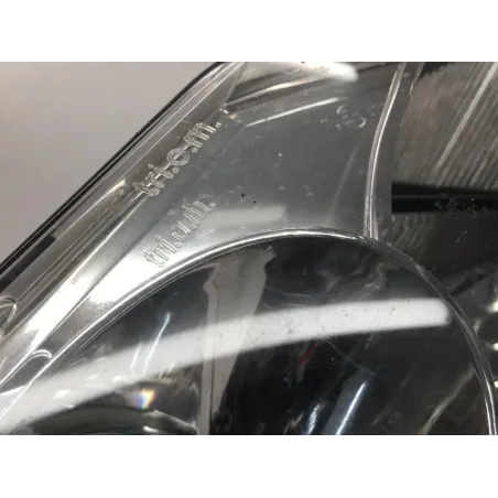 Optique avant droit (feux)(phare) PEUGEOT SATELIS 125 2006-2008