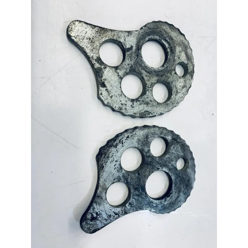Axe de roue arriere YAMAHA TW 125 2002-2006