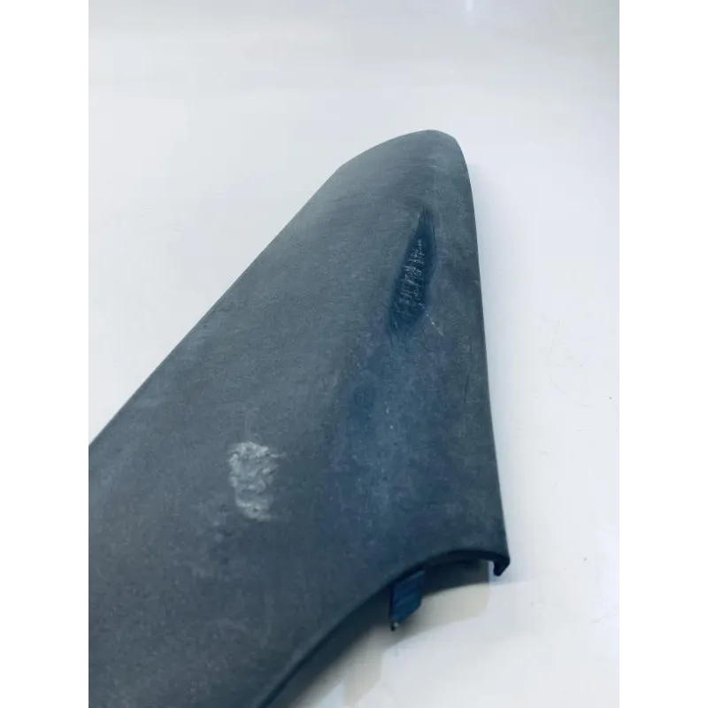Cache carenage coque arriere droit PIAGGIO X9 125 2001-2002