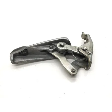 Repose pieds arriere droit PIAGGIO VESPA GTS 125 2007-2012