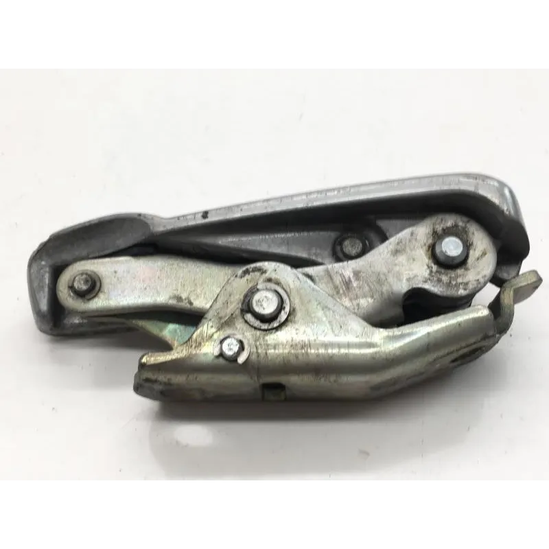 Repose pieds arriere droit PIAGGIO VESPA GTS 125 2007-2012