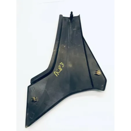 Cache carenage sous selle droit HONDA VF 400 F 1983-1984