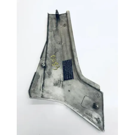 Cache carenage sous selle gauche HONDA VF 500 F 1984-1985