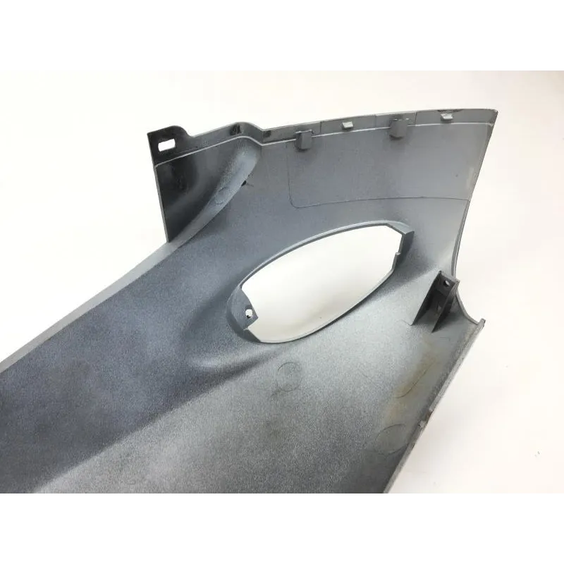 Cache carenage coque arriere droit YAMAHA XN 125 2000-2005 TEO'S