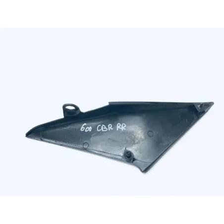 Cache carenage sous selle gauche HONDA CBR 600 RR 2003-2004