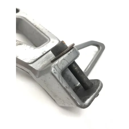 Platine arriere gauche SUZUKI GSF 1200 1996-2000 BANDIT