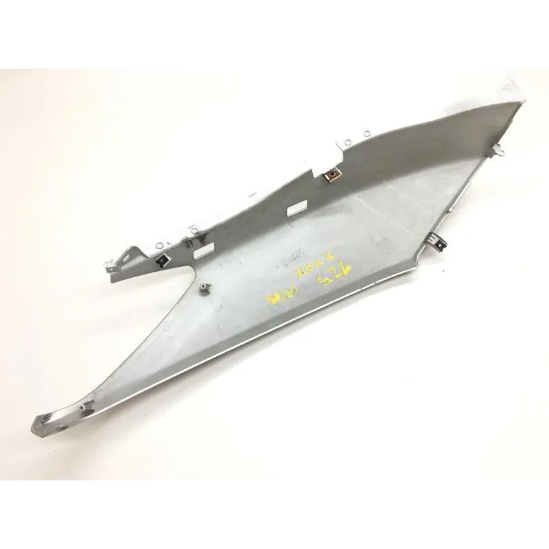 Cache carenage coque arriere gauche MBK YPR 125 2006-2009 SKYCRUISER