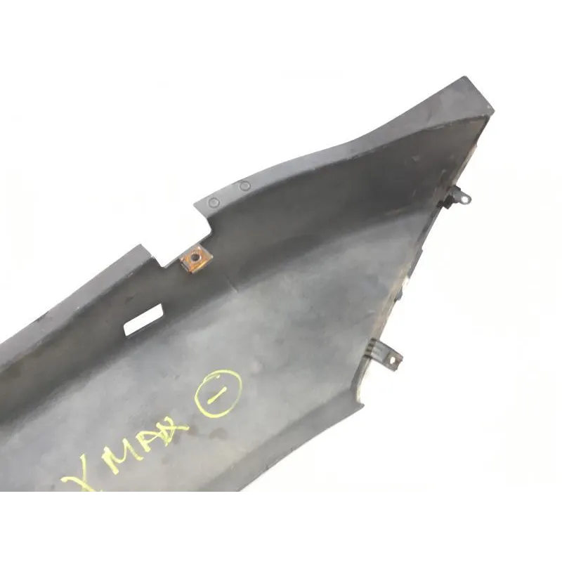 Cache carenage coque arriere gauche MBK YPR 125 2006-2009 SKYCRUISER