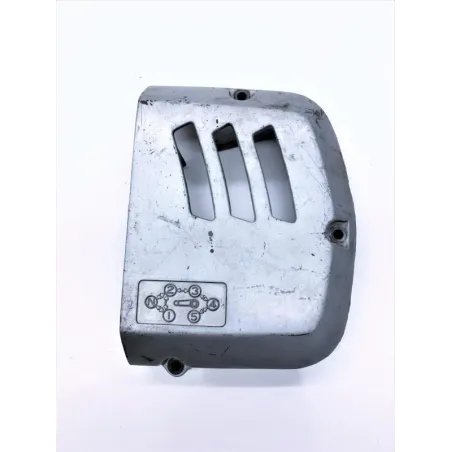 Carter pignon de sortie de boite SUZUKI GN 125 1997-2001