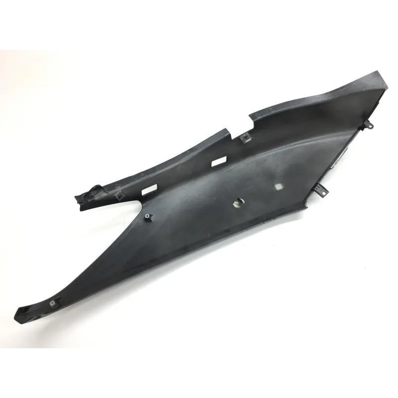Cache carenage coque arriere gauche MBK YPR 125 2006-2009 SKYCRUISER