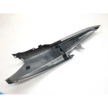 Cache carenage coque arriere gauche YAMAHA YP 400 2004-2006 MAJESTY