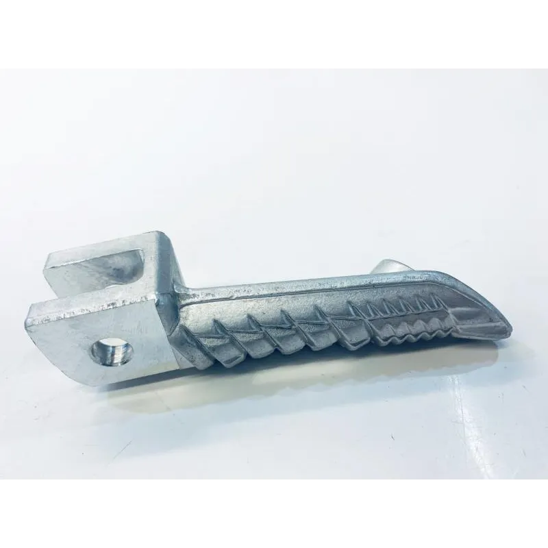 Repose pieds avant droit SUZUKI GSXR 1000 2005-2006