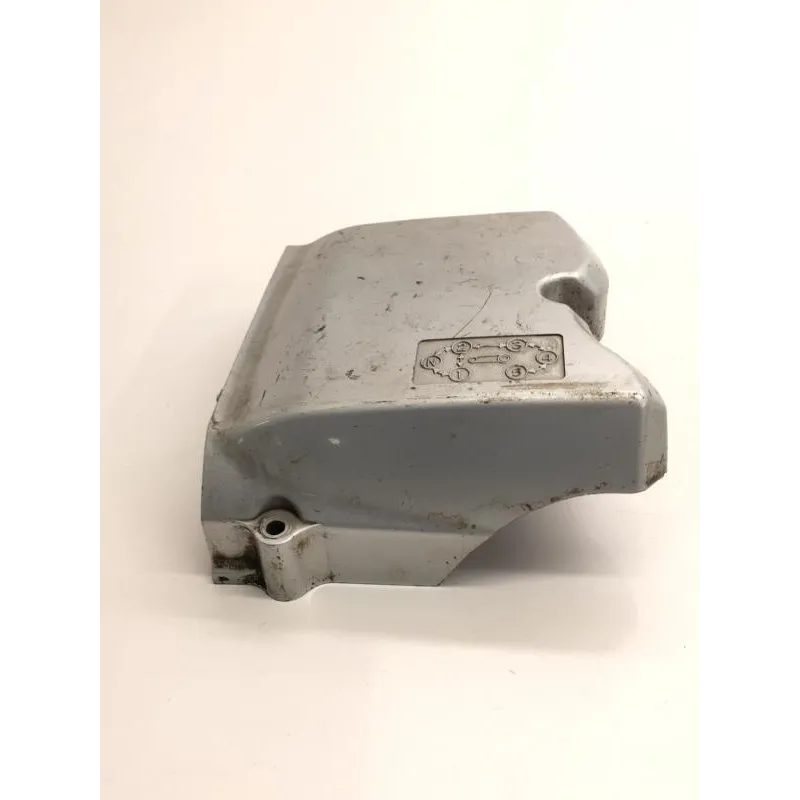 Carter pignon de sortie de boite SUZUKI GZ 125 1998-2002 MARAUDER