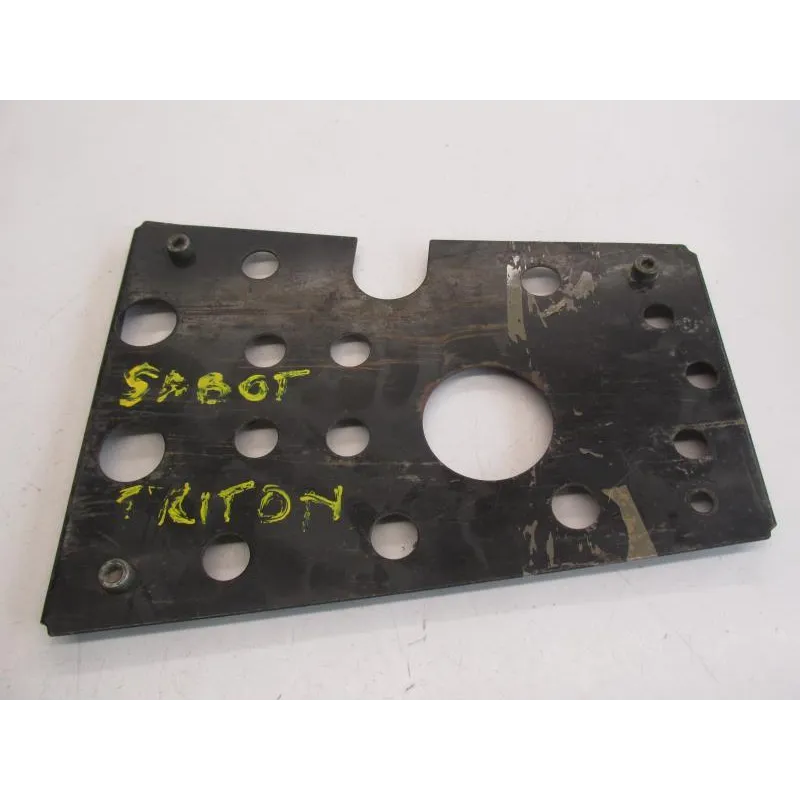 Sabot TRITON OUTBACK 300 2010