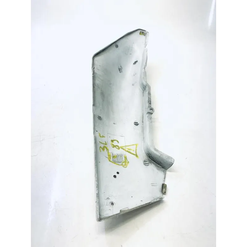 Cache carenage coque arriere droit YAMAHA FZR 1000 1989-1990