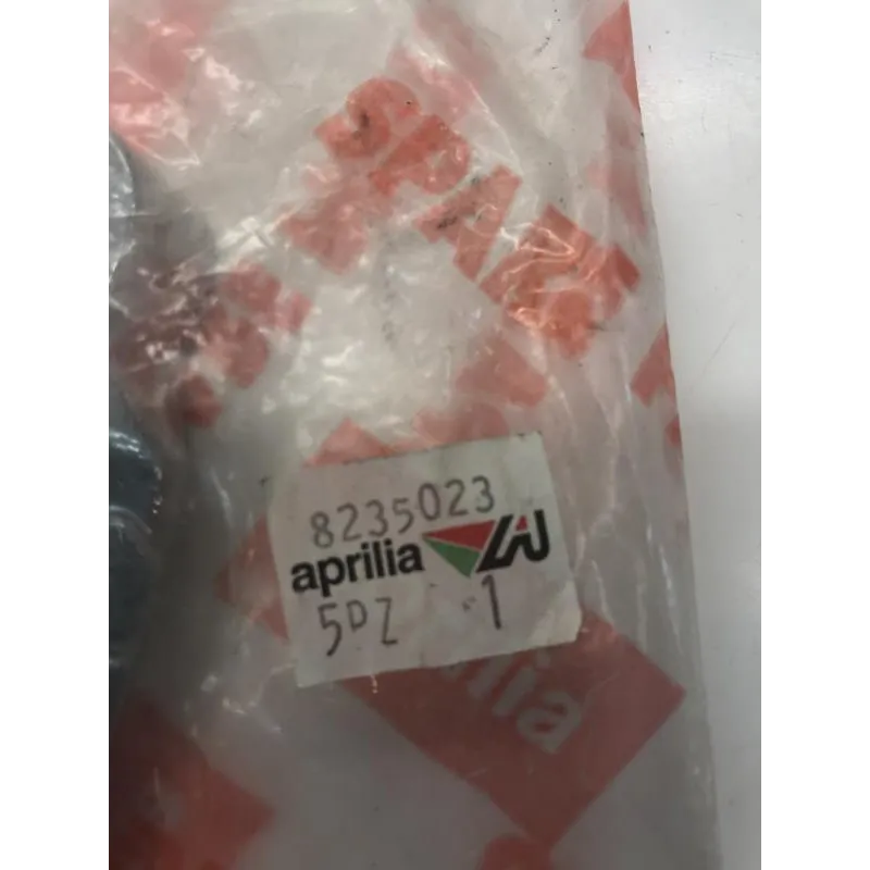 Repose pieds arriere gauche APRILIA RS 50 1999-2005