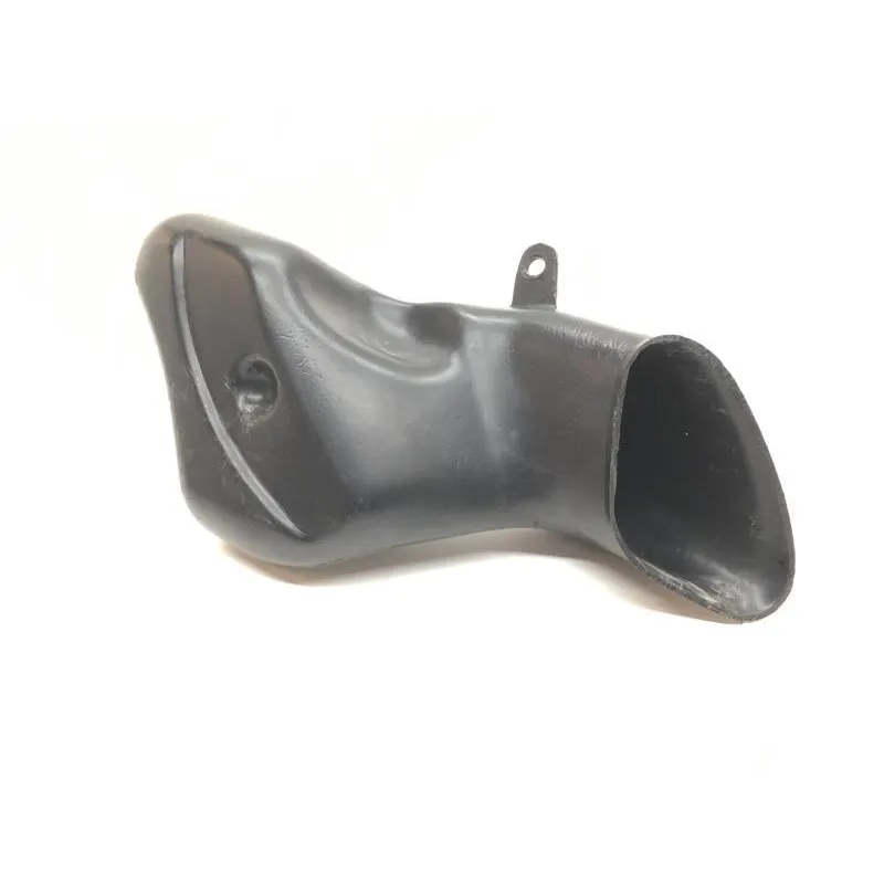 Conduit air droit SUZUKI GSXR 1300 1999-2001 HAYABUSA
