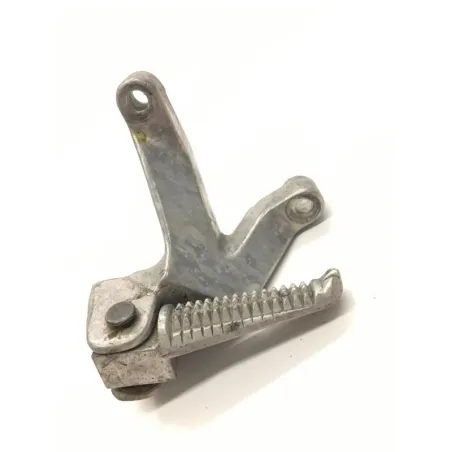 Platine et repose pieds arriere gauche YAMAHA YZF 750 R 1993-1996