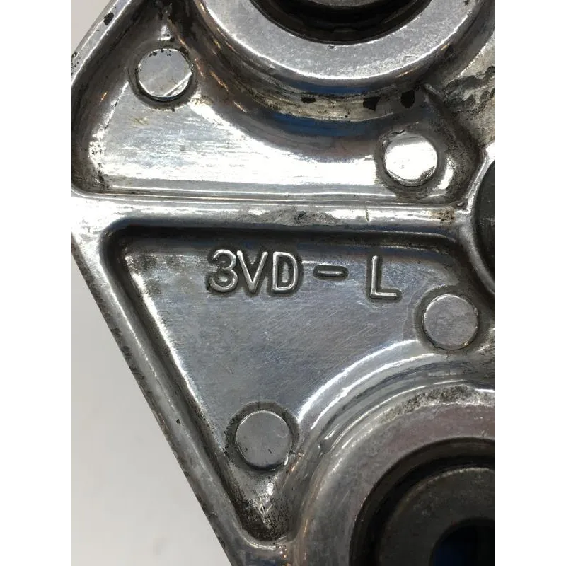 Platine avant gauche YAMAHA TDM 850 1996-2001