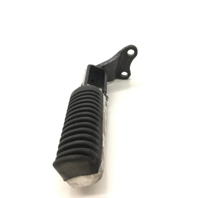 Platine et repose pieds arriere gauche YAMAHA YPR 125 2006-2009 XMAX