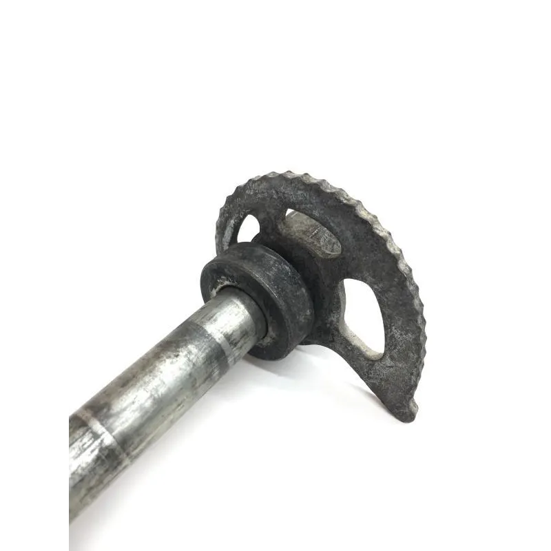 Axe de roue arriere SUZUKI DR 600 S 1985-1989