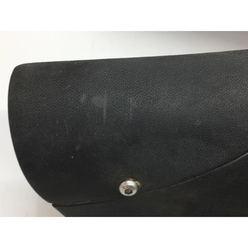 Cache carenage centrale sabot TRIUMPH TROPHY 1200 1996-2003