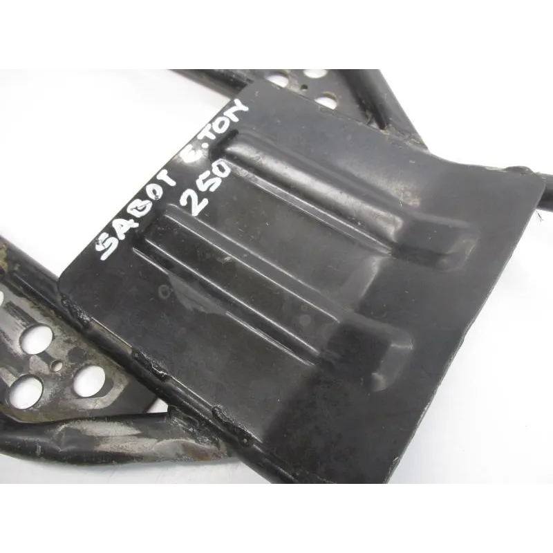 Sabot arriere E-TON VECTOR 250 2005-2009
