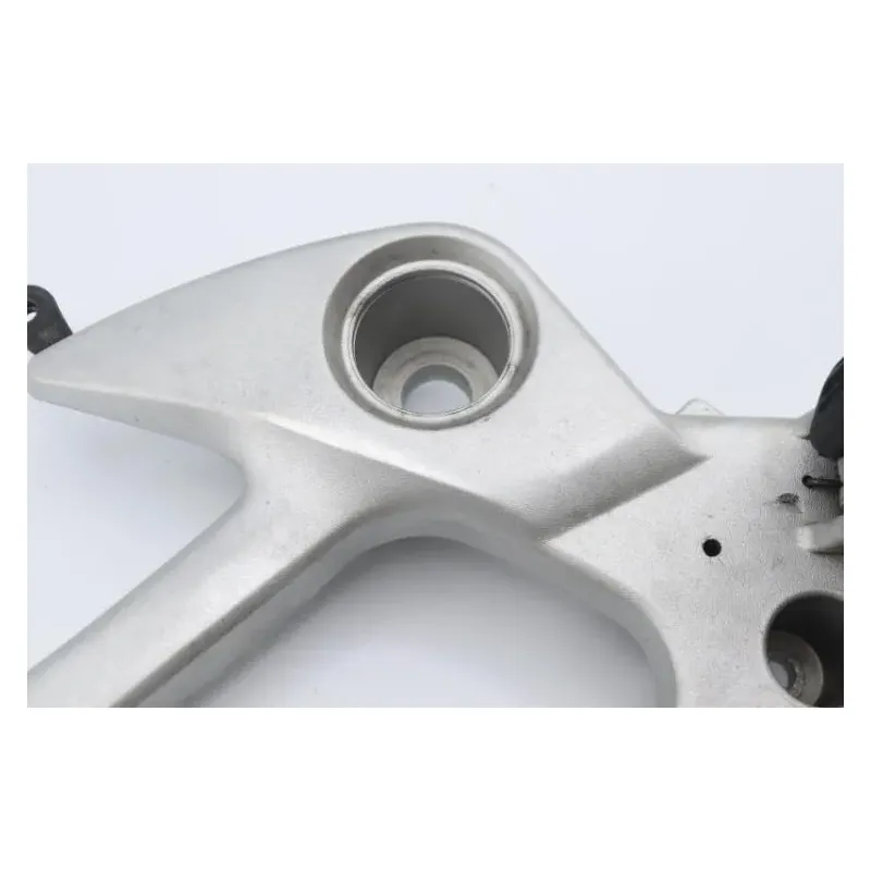 Platine avant droite HONDA XLV 1000 VARADERO 1999 - 2002