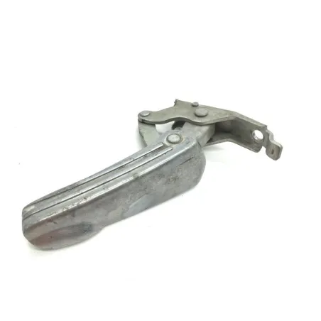 Repose pieds arriere droit PIAGGIO VESPA GTS 250 2005-2014