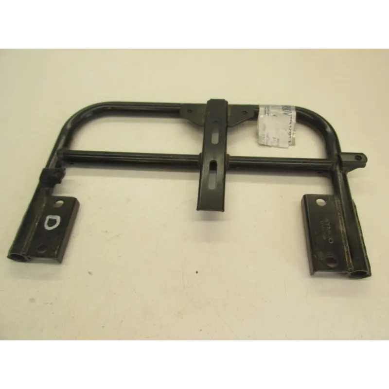 Support marche pied droit KYMCO MXU 150 2011