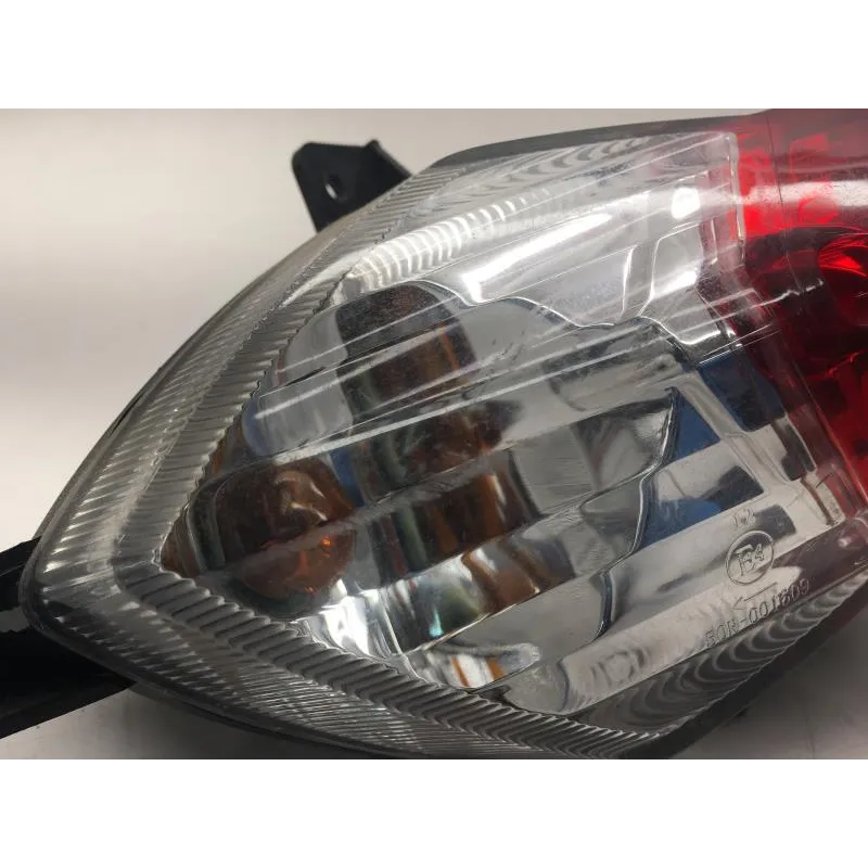 Bloc feu + clignotants PEUGEOT KISBEE 50 2011-2017 4T