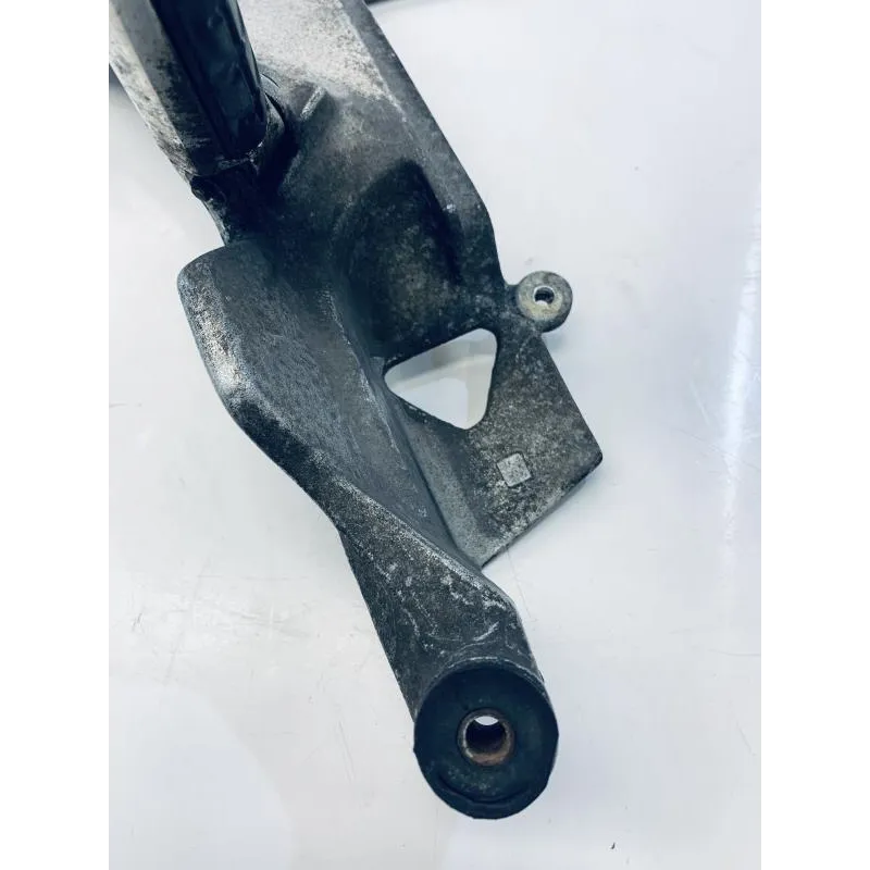 Platine avant gauche HONDA ST 1100 1996-2002 PAN EUROPEAN