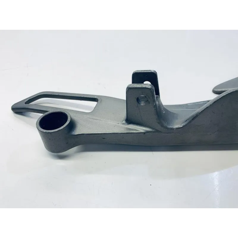 Platine avant droite HONDA CBF 600 2004-2007