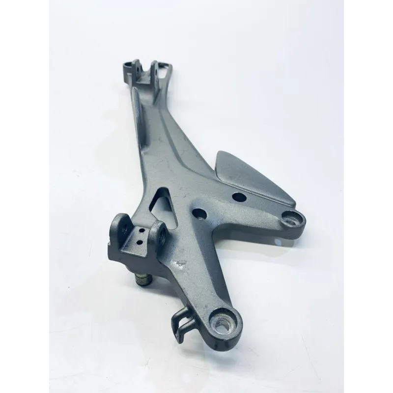 Platine avant droite HONDA CBF 600 2004-2007