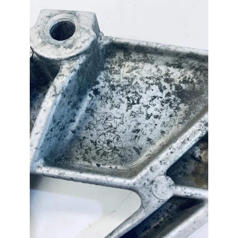 Platine arriere gauche HONDA VFR F 750 1990-1993