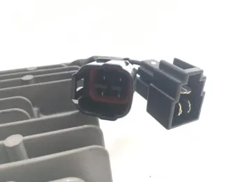 Regulateur charge batterie SUZUKI SFV 650 2009-2016 GLADIUS
