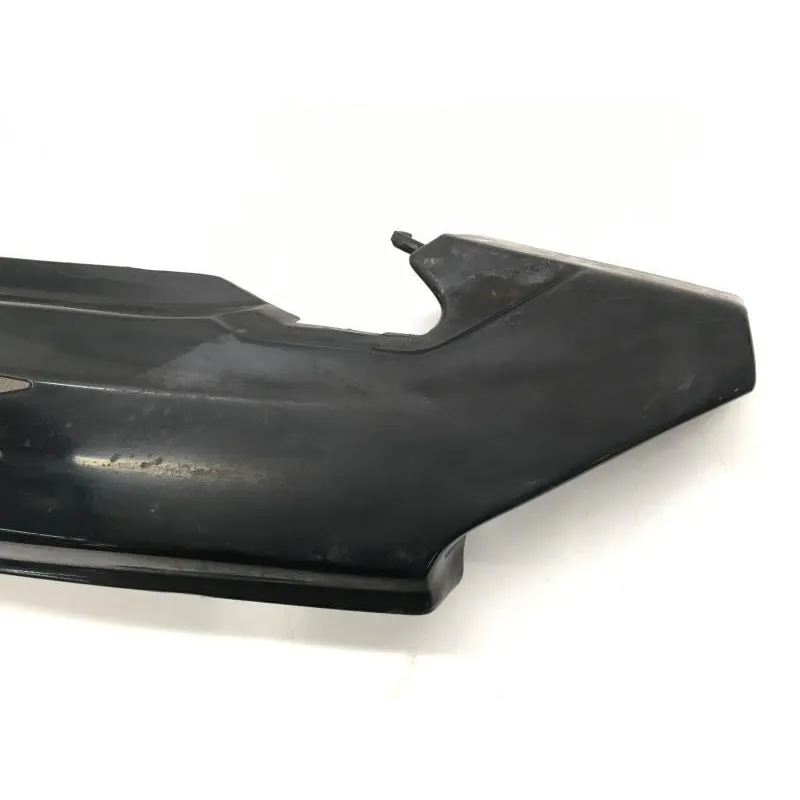 Cache carenage coque arriere gauche SUZUKI GS 500 E 1998-2000